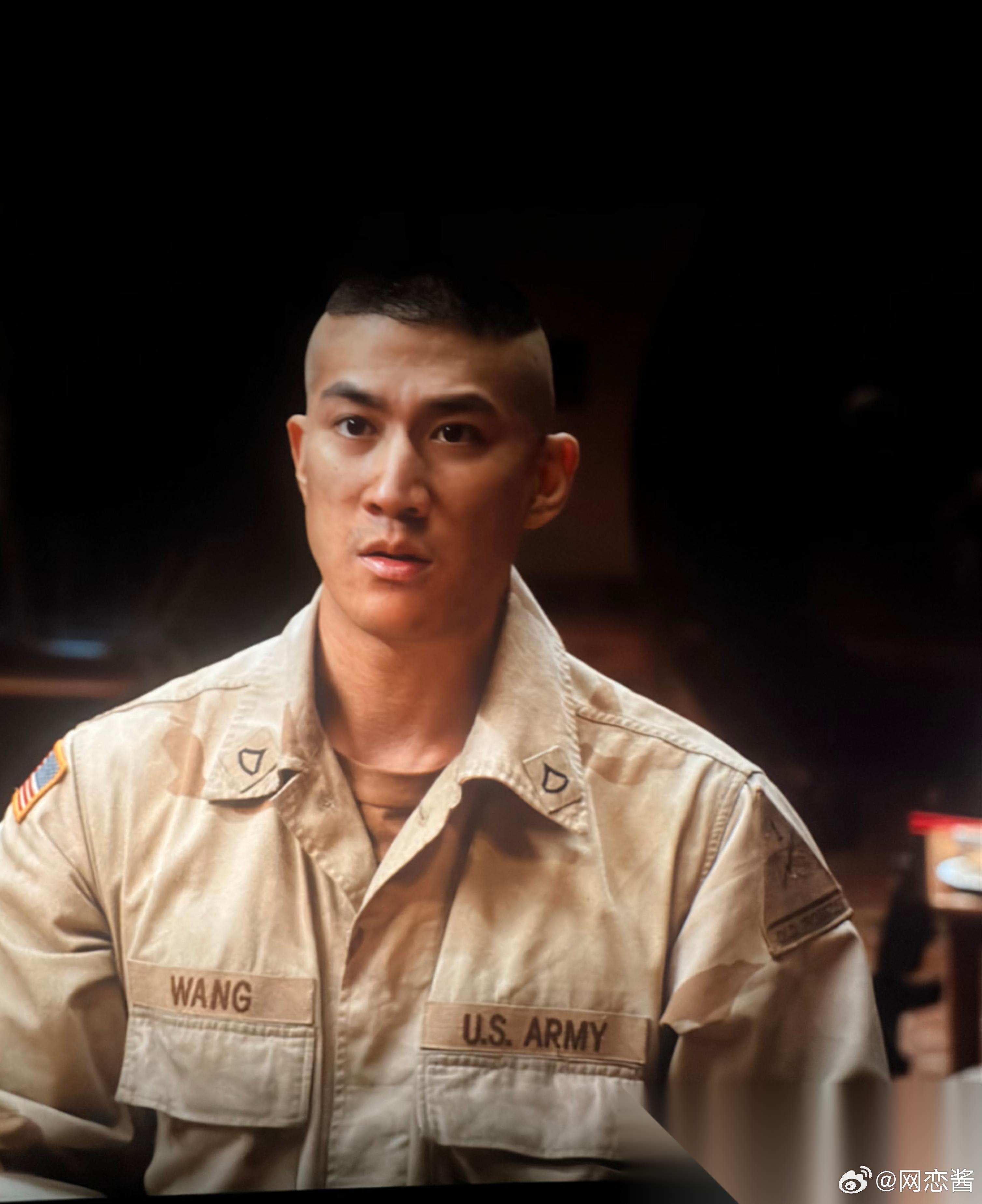李治廷出演《欢迎来龙餐馆》中的“托尼”， 我觉得最高兴的是他父母吧。 原因很简单