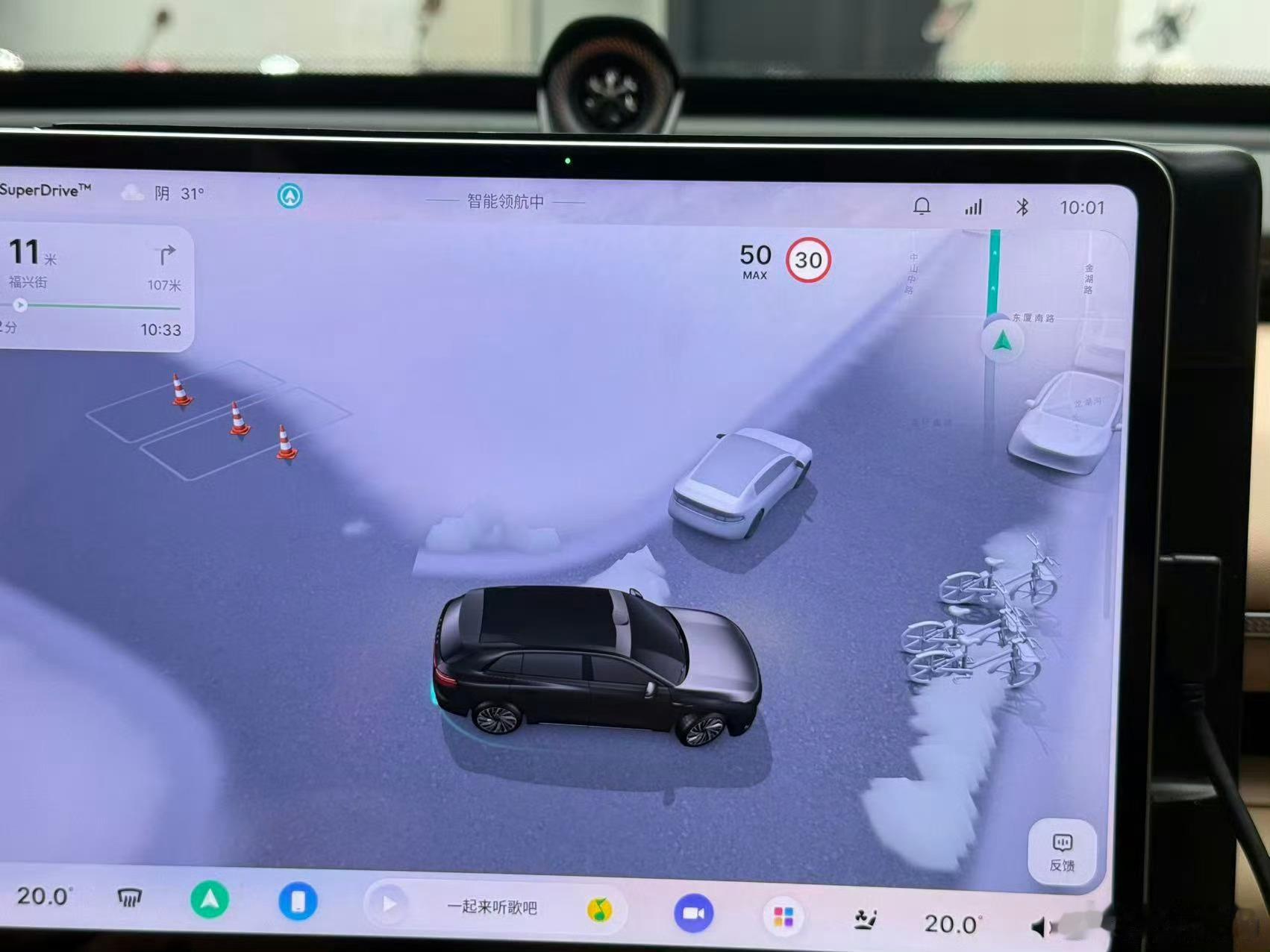 普通用户与产研之间，为何隔着一座难越的大山？最近有一个思考：很多时候，真实的用户