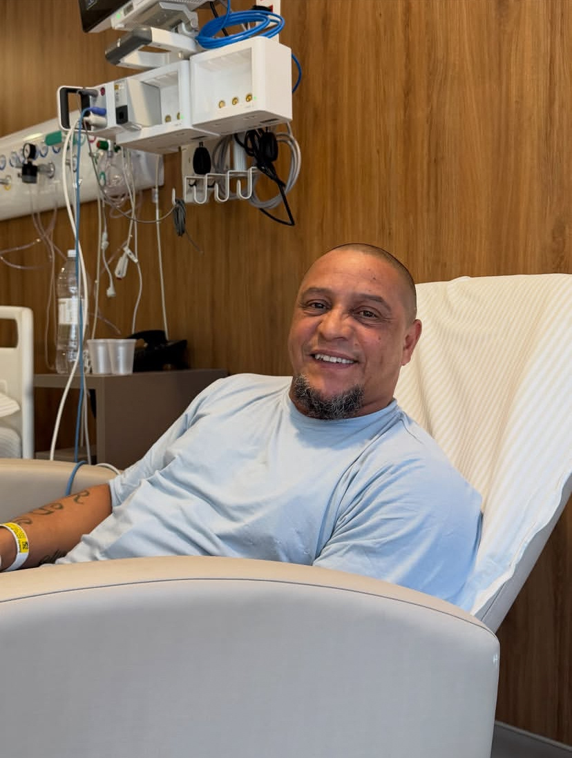 效力皇家馬德里十一年，前巴西國家隊左閘羅拔圖卡路士（Roberto Carlos