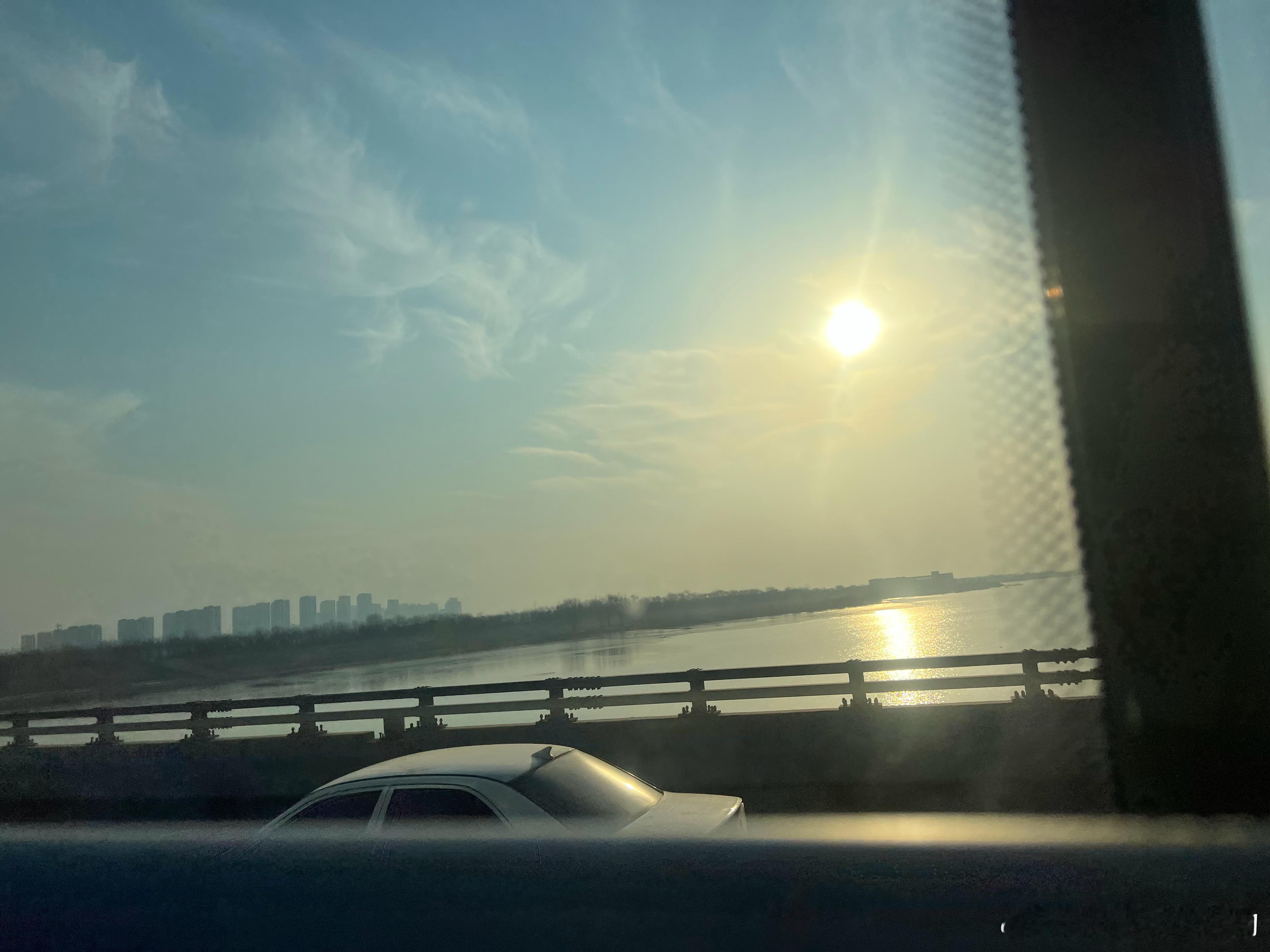 周末的杜家坎一点都不堵车杜家坎收费站