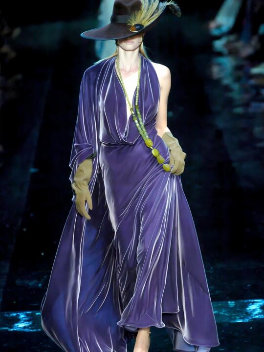 Jean Paul Gaultier 2004｜“高缇耶与神域”🪻