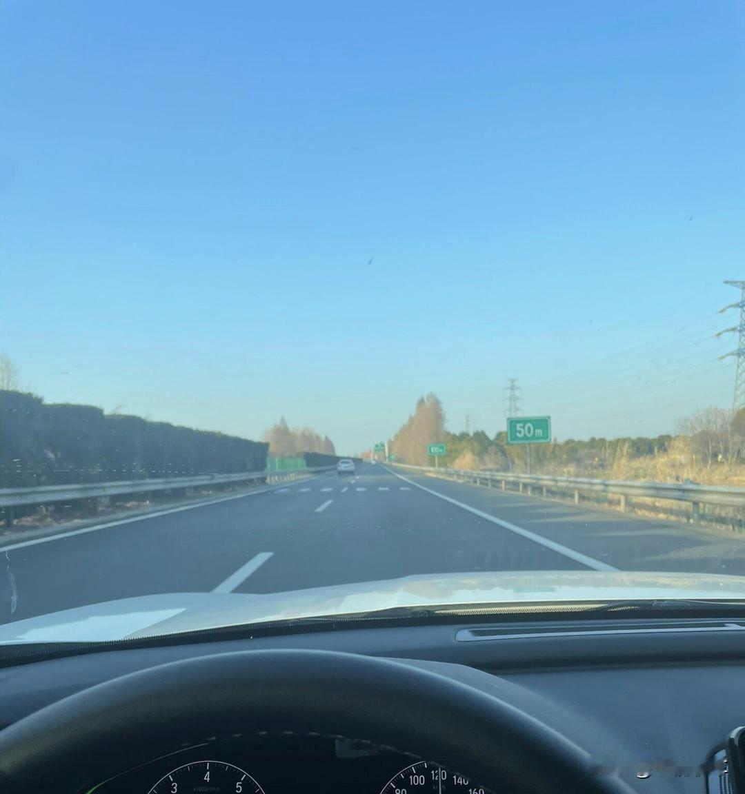 汽车的动力可以不用，但是不能没有。
很多人觉得动力没有那么重要，但是事实动力必须