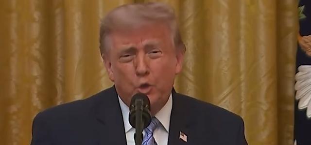 中国犯下的最大战略失误，不是南海填岛，也不是芯片大战，而是冷落了美国商业力量。但