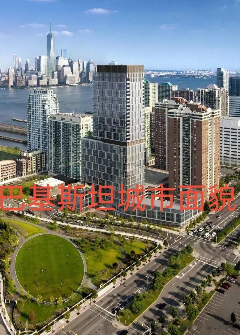 巴基斯坦与孟加拉普通民众的生活对比。
我曾在巴基斯坦长期驻留工作，工厂家属区、当