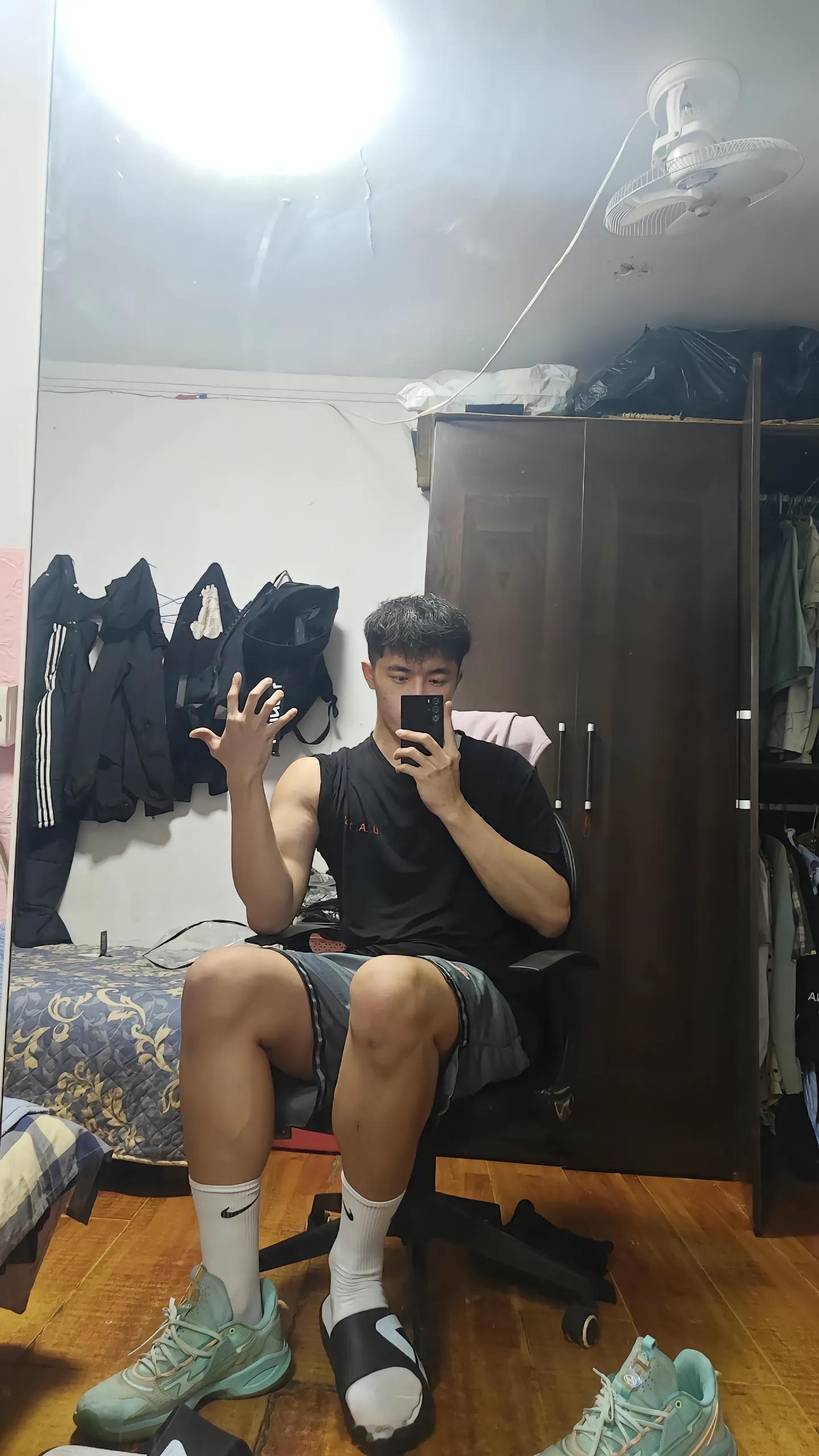 50码的大脚能买到鞋子吗？[doge] 