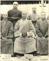 净参法师的肉身不坏的故事，上世纪二十年代末，高旻寺迎来了一位年轻的小和尚——净参