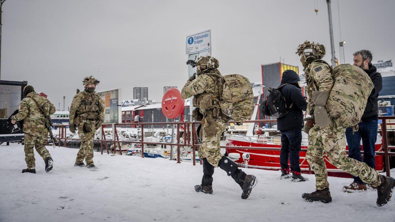 特朗普亲自致信挪威，再次提起诺贝尔和平奖，美国已经铁了心要拿下格陵兰岛？
围绕格