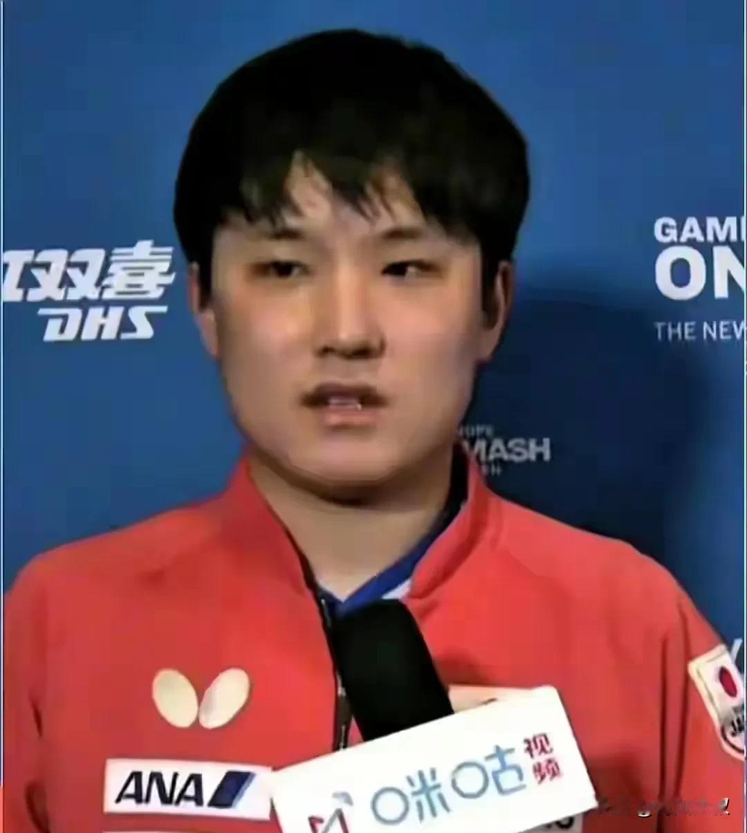 大家注意！张本智和又为医疗暂停找了借口！

这次张本智和赢球，
并没有到处吼叫！