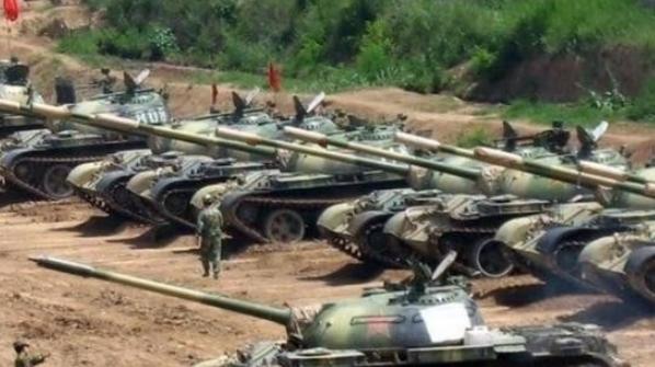 美国声称如果开打，中国的3000架战机将毫无用处，俄：33个空军师你顶得住？美国