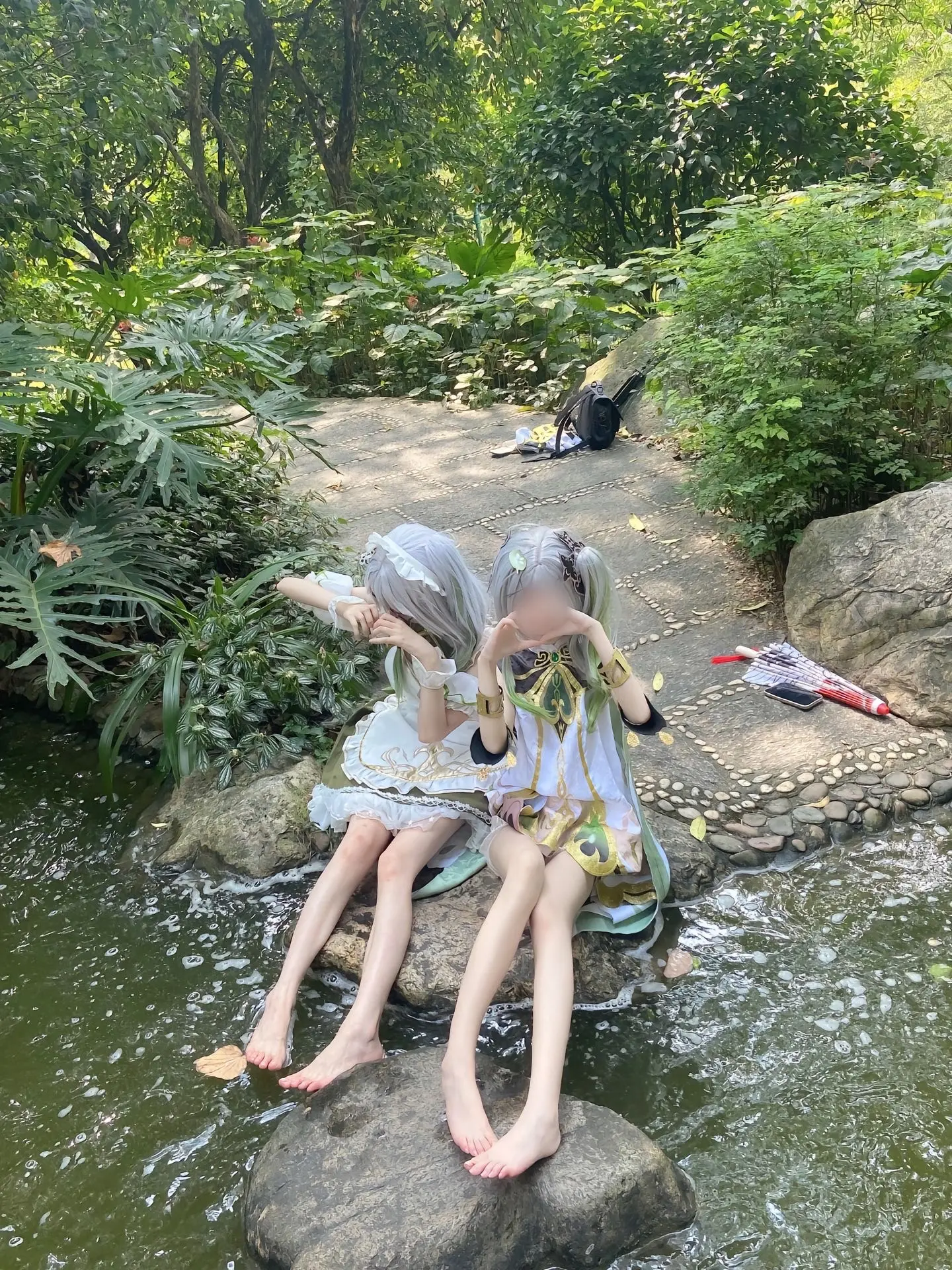 亲朋的关心是发自内心男人的关心是发自音经。