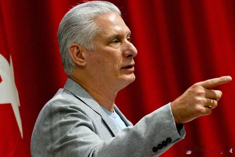 古巴总统首次接受美媒专访：不会辞职 呼吁与美国无条件对话海外新鲜事古巴 古巴总统