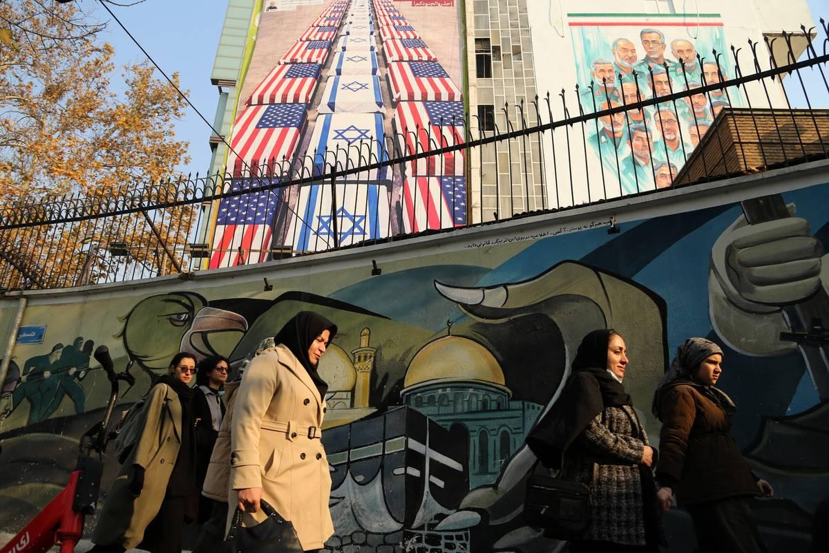 美以伊战事会如何影响全球经济？

最近美以联合空袭伊朗，伊朗接连发动多轮反击，还