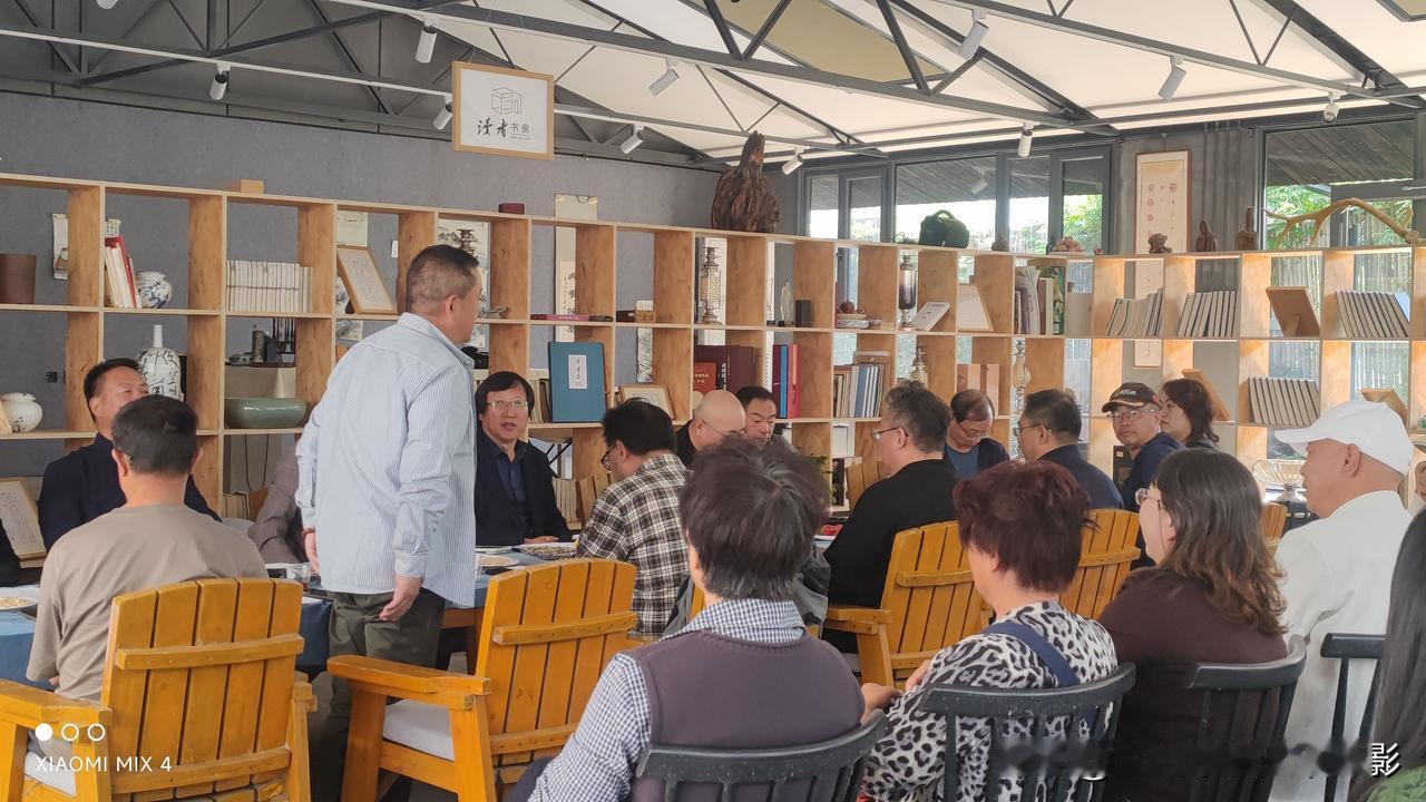 凝心聚力促交流 工作生活共前行——甘肃省现代摄影家学会主题交流活动圆满举行
 