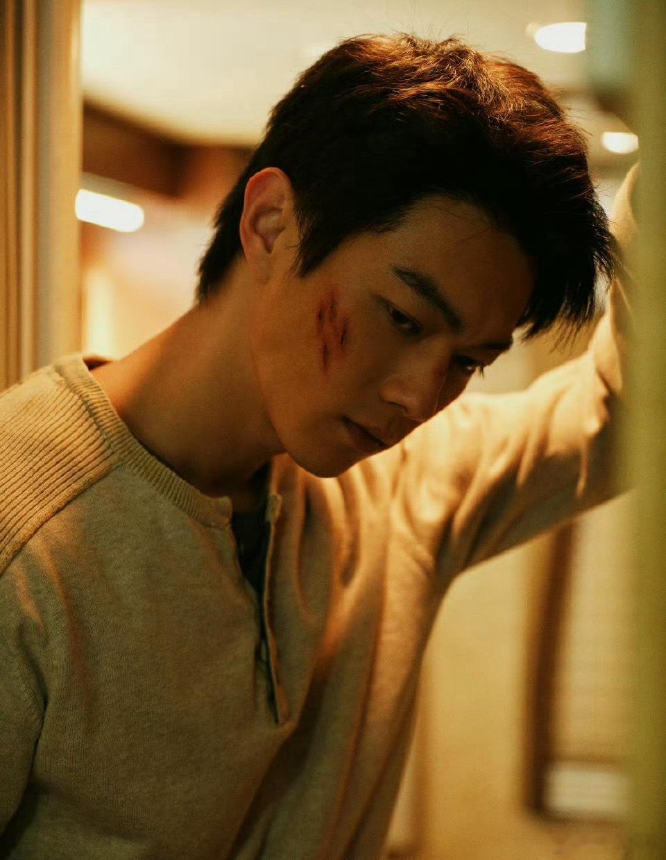 许凯《方圆八百米》开播三天流行畅销榜周榜第21名，许凯陈辉好给力，演的太绝了，今