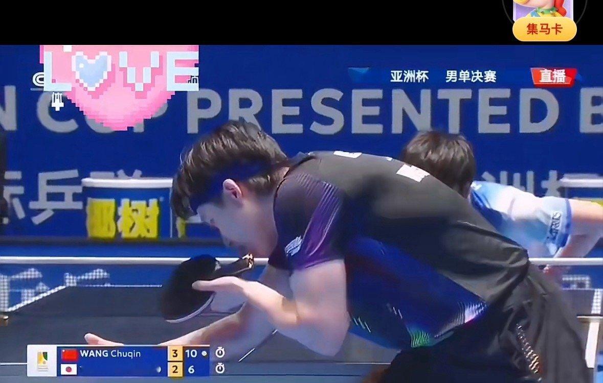 王楚钦vs张本智和现在这帮小日本确实挺跳的！但遇到咱们的国乒唯一真神！该趴着还得