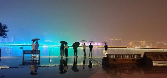 亚运首赛日看点