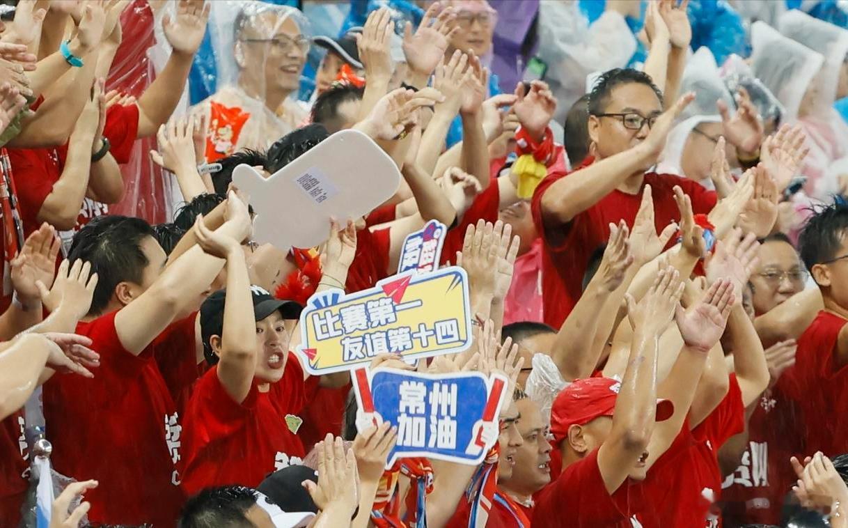 “川队”变成了“八队”，有些遗憾，虽然不叫川队了，但仍然支持。希望早日赢一场，变