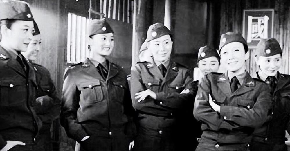 1940年，军统青岛站因叛徒出卖，一夜之间120多名人员全部惨遭日军杀害。消息传