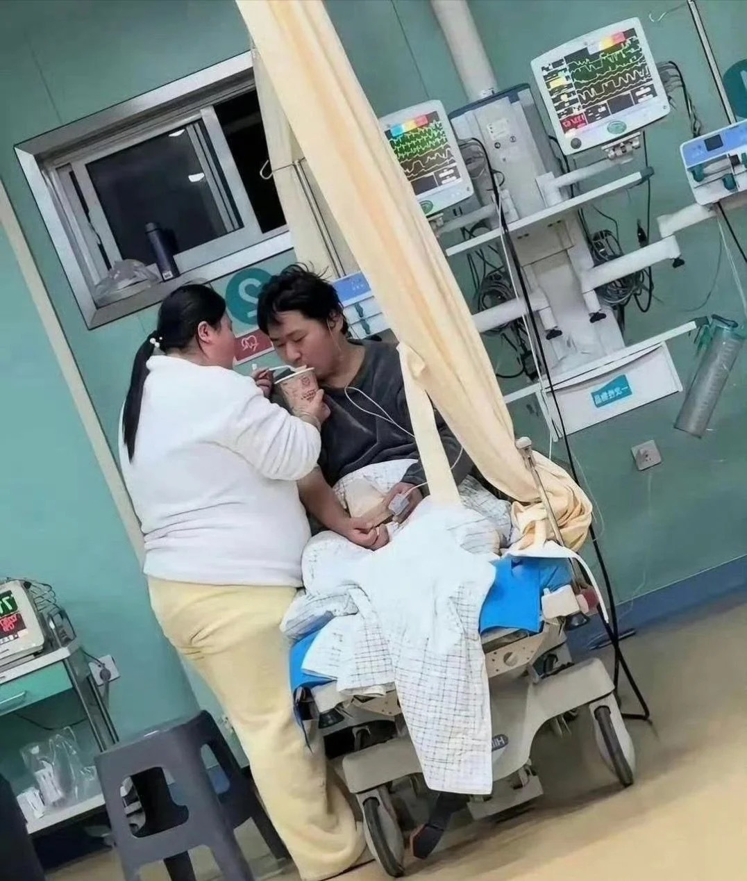 事实证明，医院才是人性的照妖镜。 