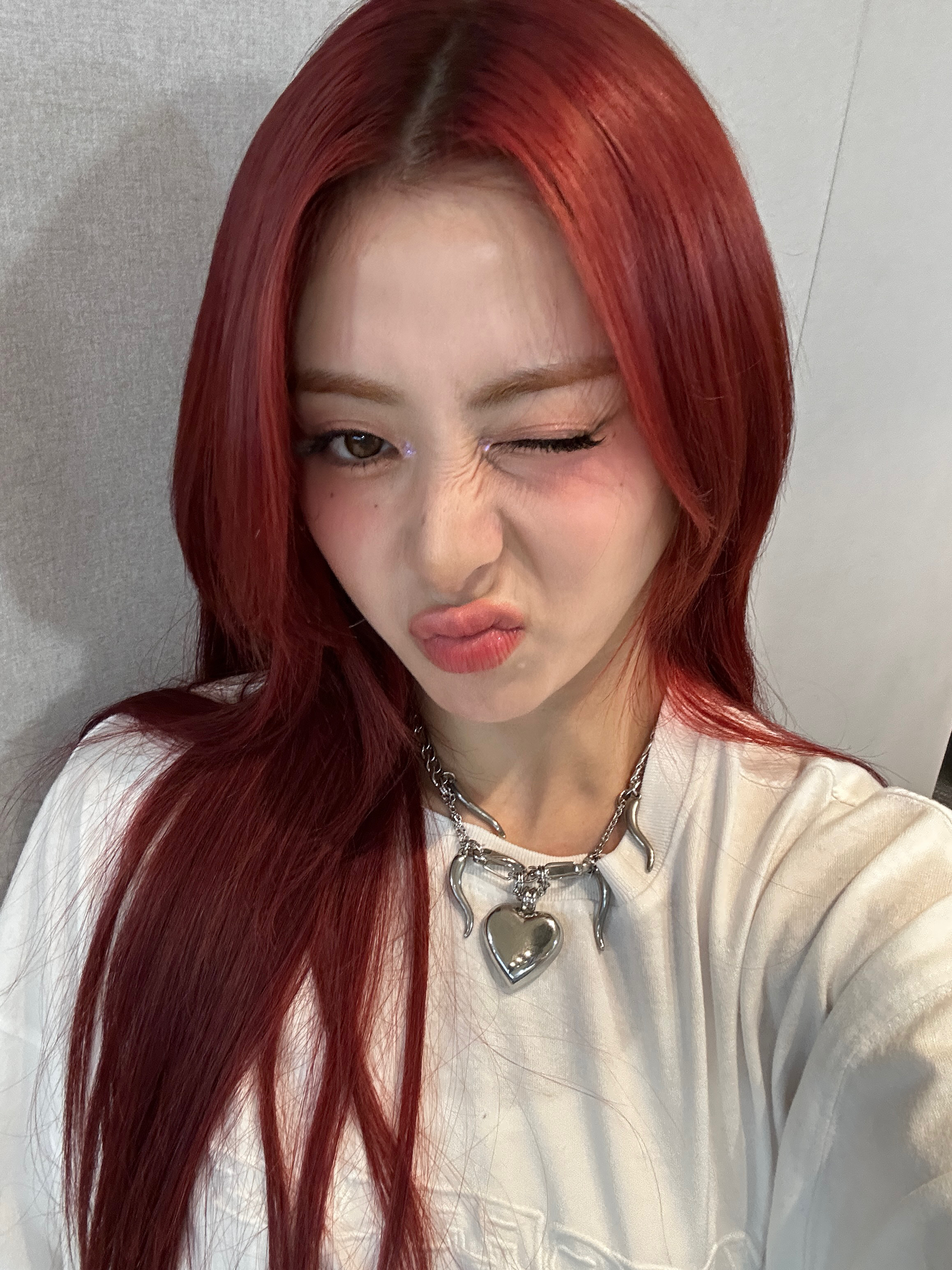 ☺︎ ​​​