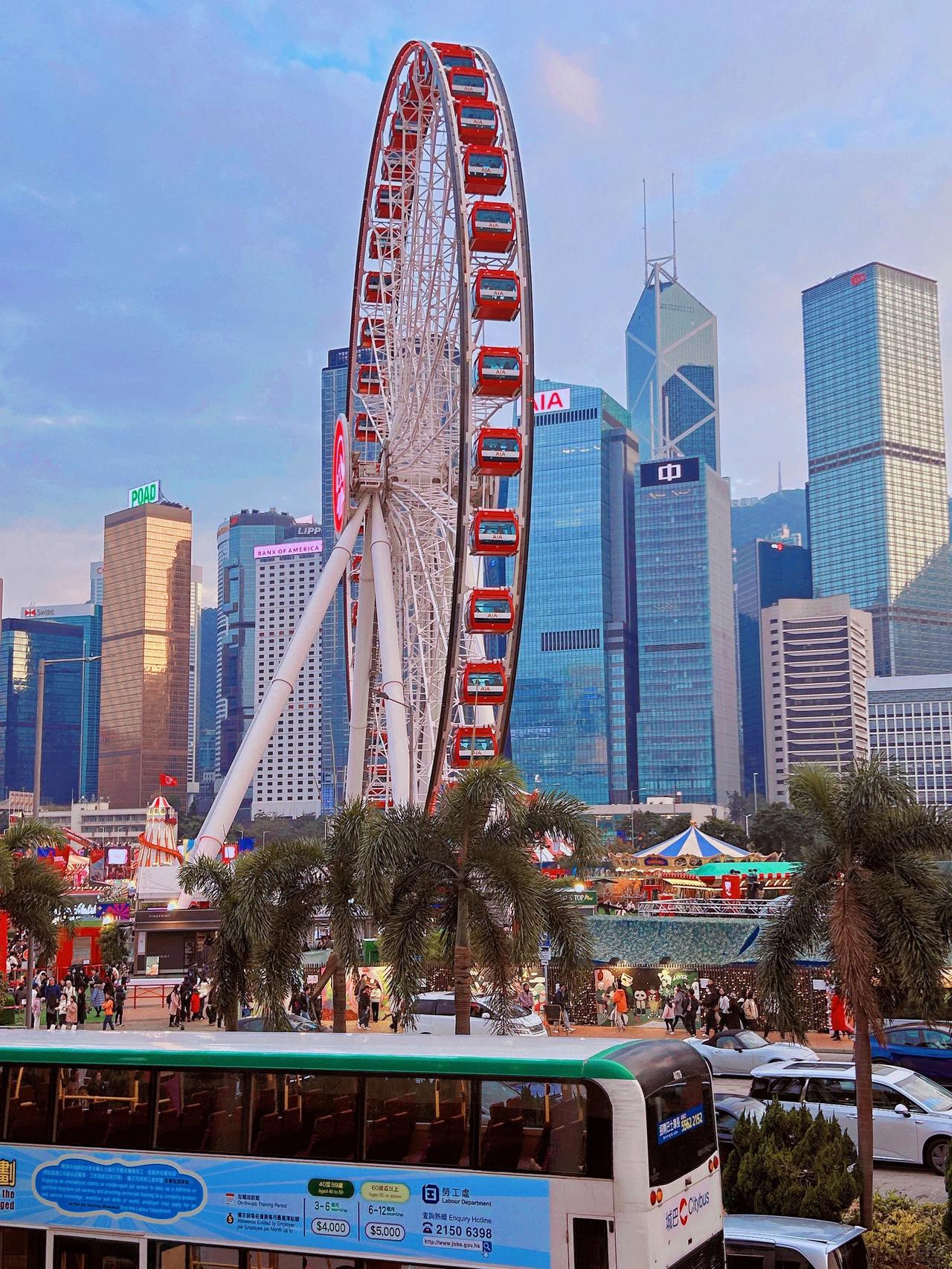 一线和二线差距不在配套，在产业和养老金。坦白说北上广深与强二线、普通二线在生活配