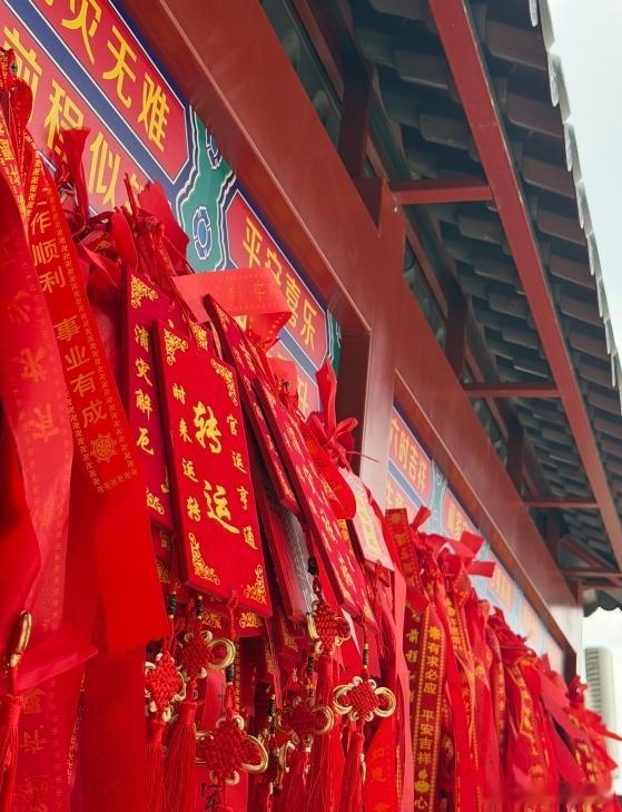 有些地方的意义，不在“看见什么”，而在“有没有回应”。辽宁大孤山的存在感，来自千