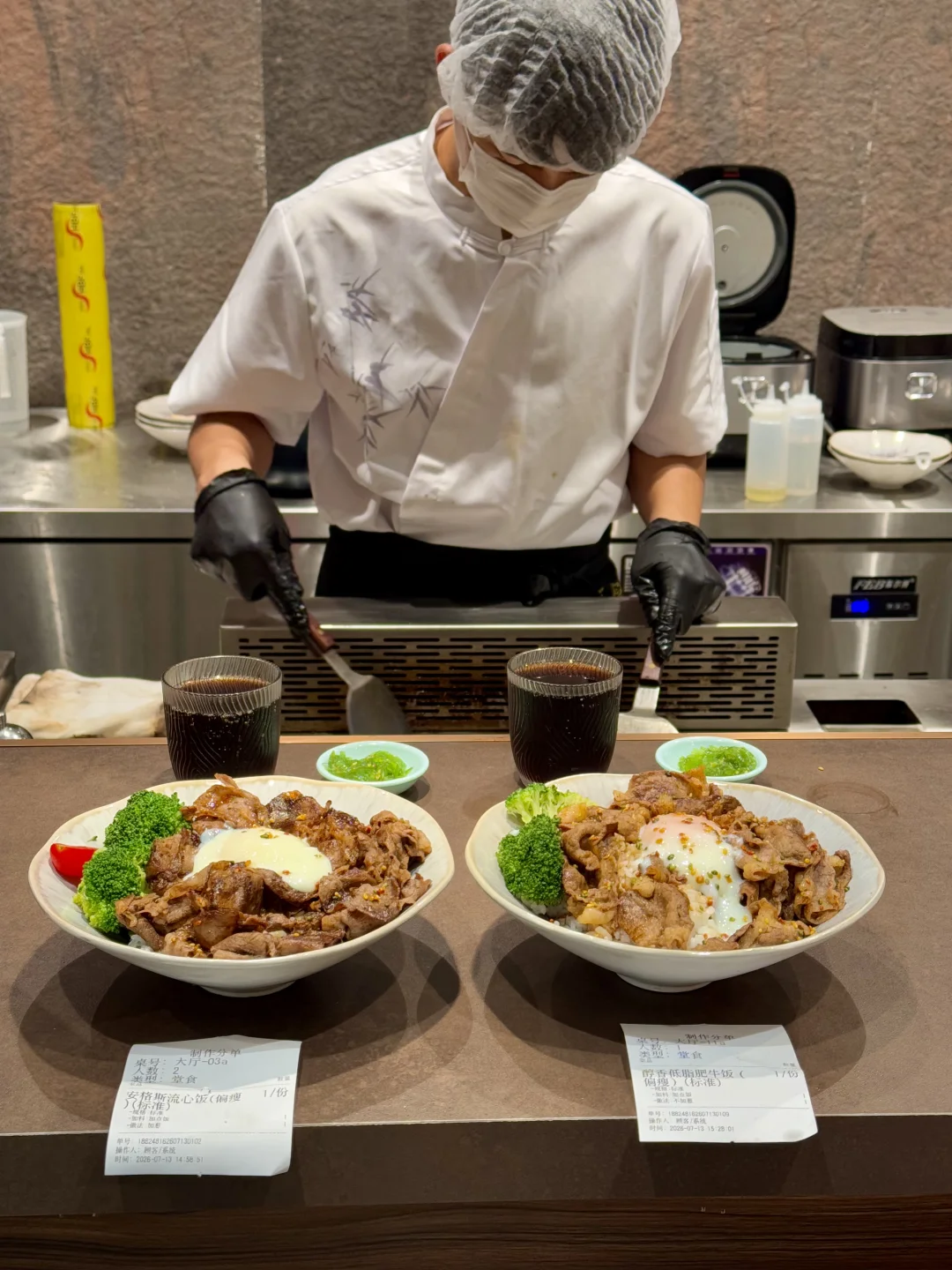 麻烦南京这样的穷鬼小店多开一点！！！！