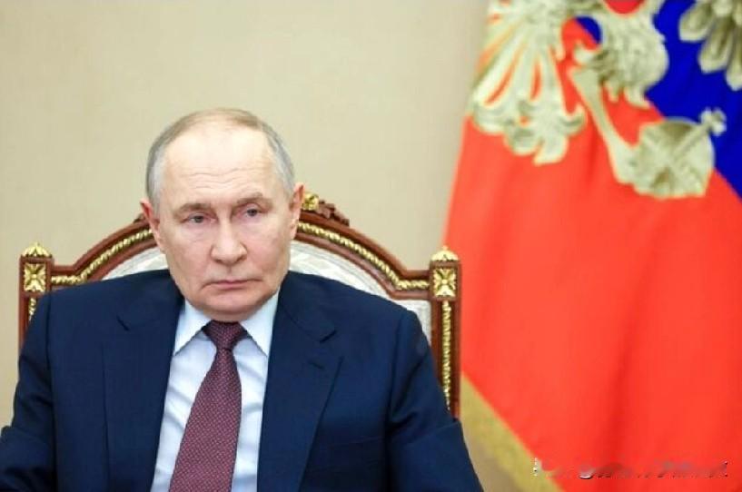 普京称俄罗斯正在研究特朗普邀请加入和平委员会的提议。
路透瑞士达沃斯1月21日电