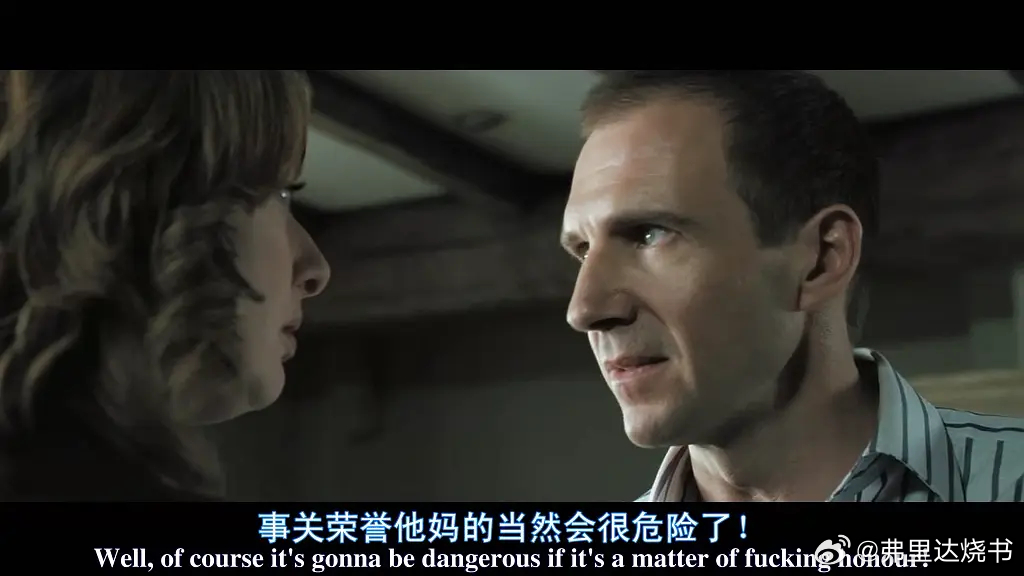 昨天又是为了放松大脑结果又看了一部完全放松不下来的《杀手没有假期》，电影是很轻松