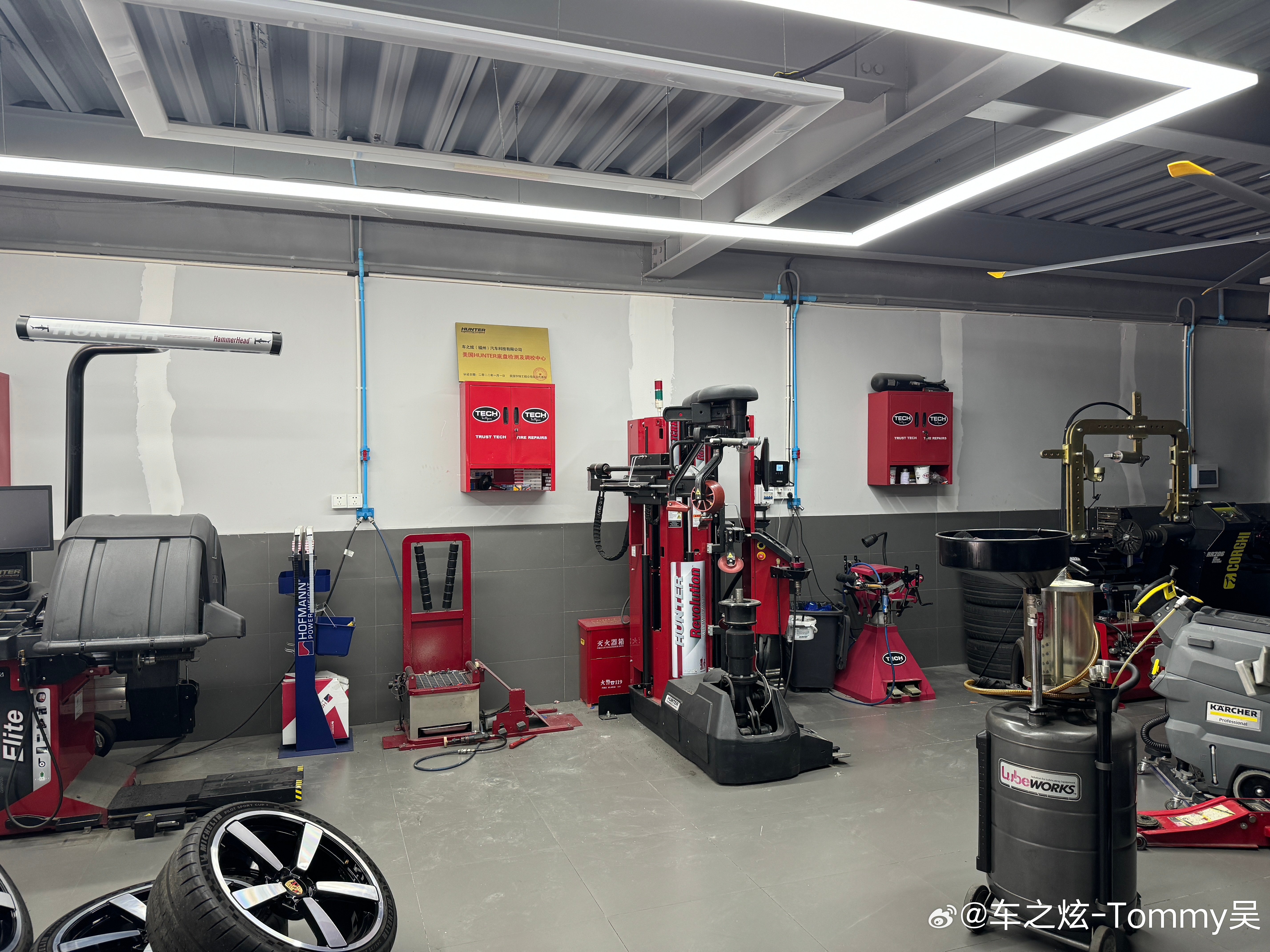 补的跟狗啃的一样[抓狂][抓狂][抓狂]#车之炫##福州#  ​​​