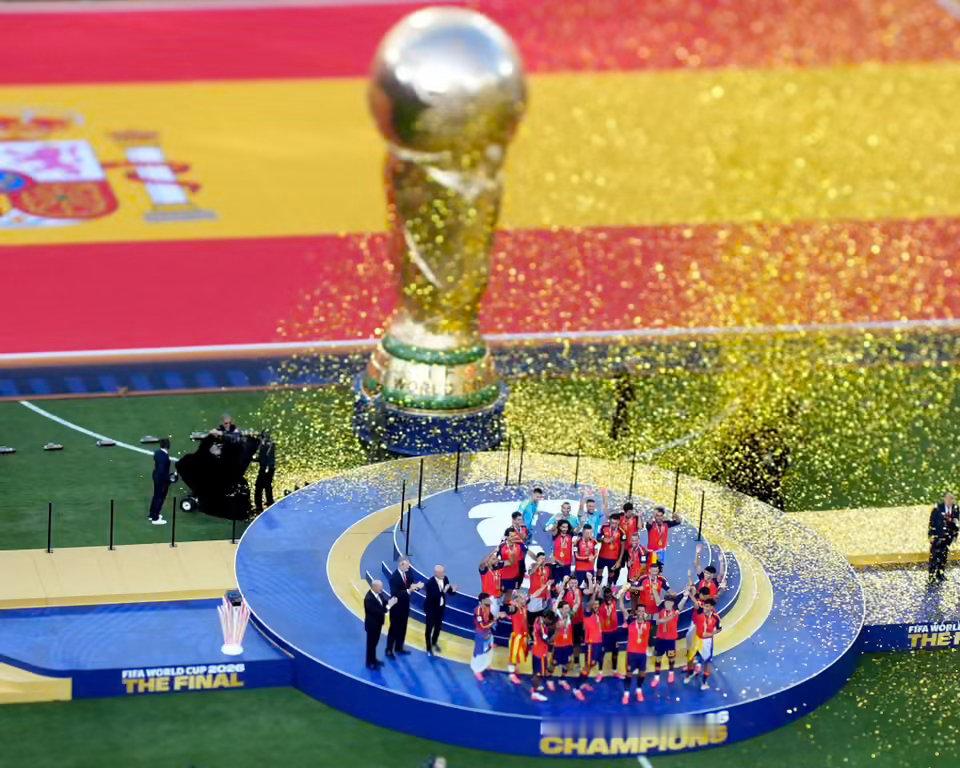 FIFA提案遭多方反对【亚足联罕见批评，南美足联暂沉默】国际足联这次真的碰到硬钉