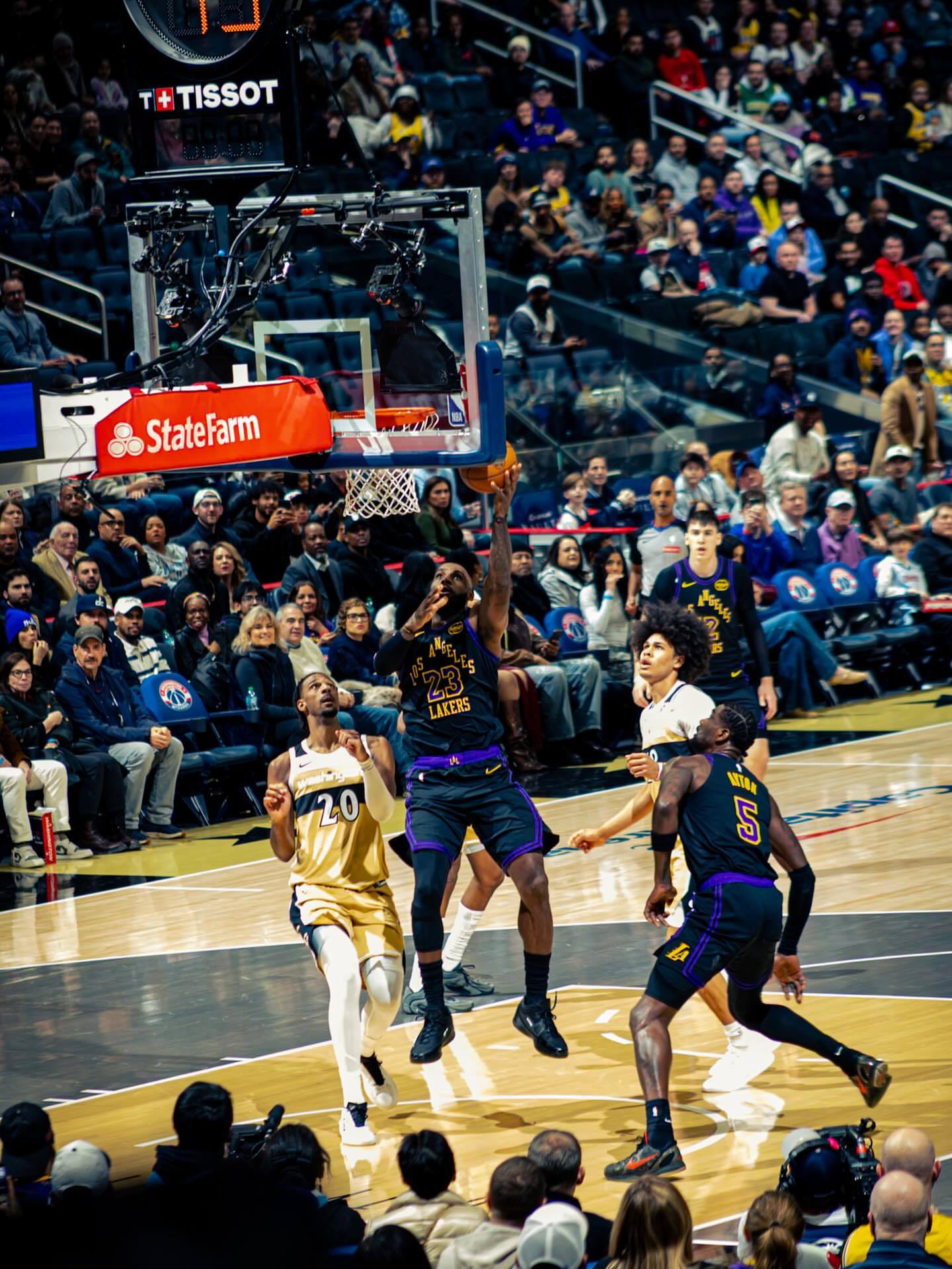 照片还在更新。湖人vs奇才洛杉矶湖人