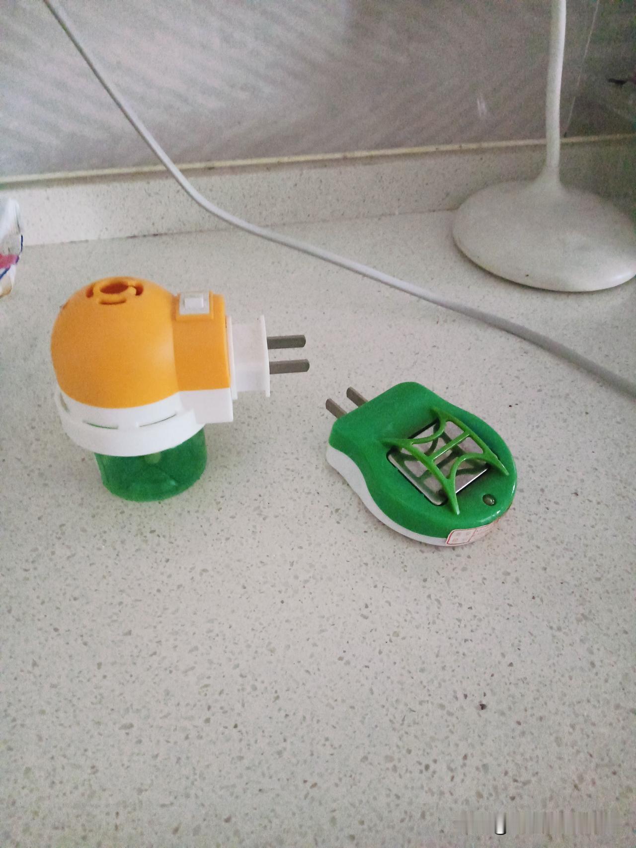 蚊香液毒性究竟有多大?我聊一下自己的看法:蚊香液不是“毒药”，但绝不是“无害水”