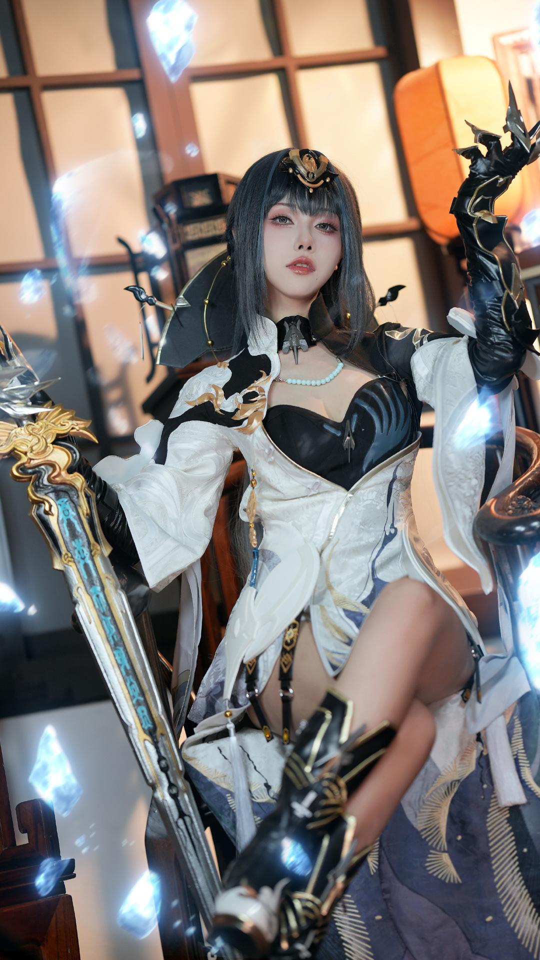 《战双帕弥什》是什么魔幻游戏，可能类型不适合我，但COERS很合我胃口！
COS