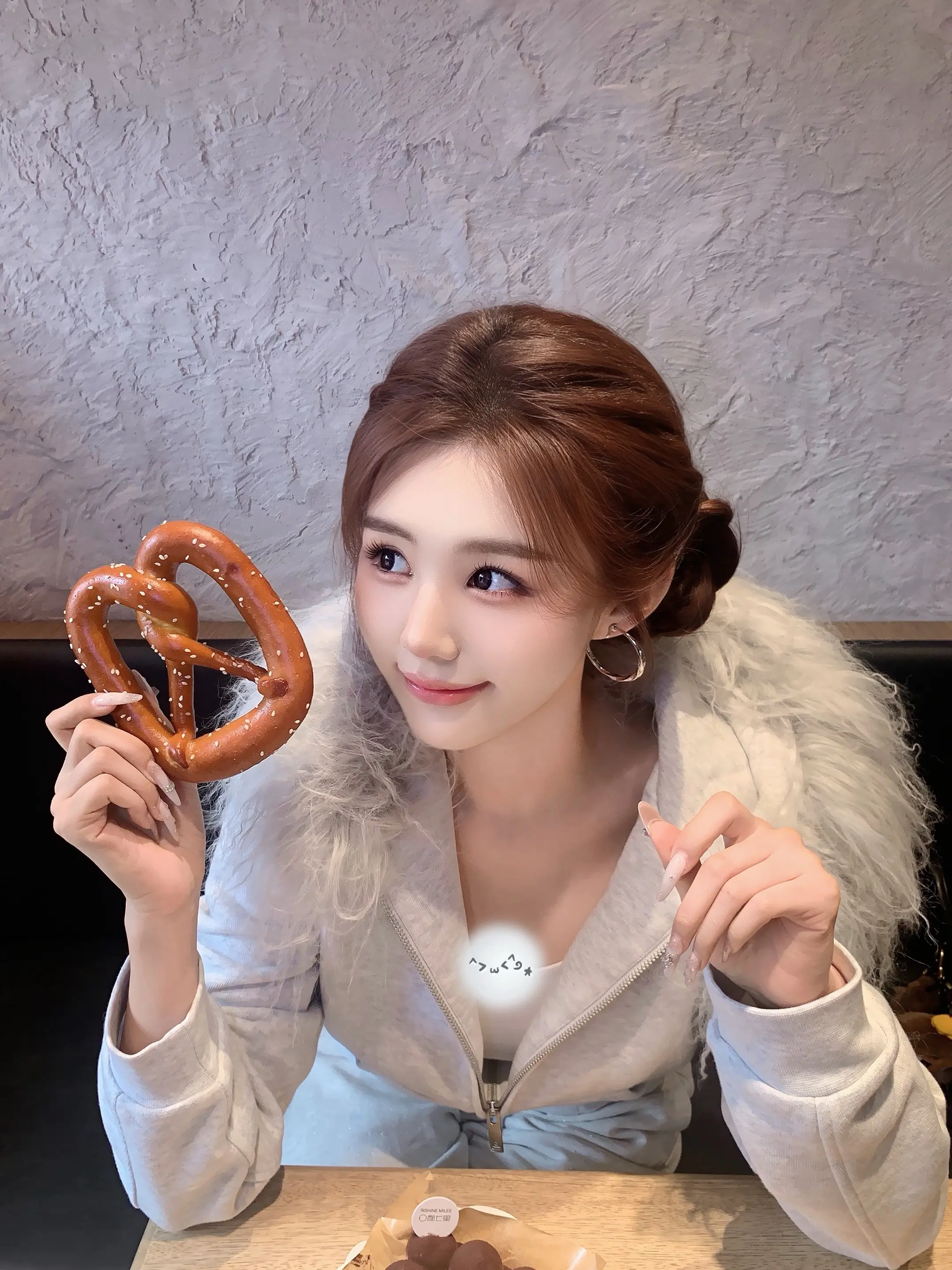 🤍/幸福轮盘请指向我☆˶>𖥦<˶★