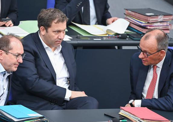 【好大的口气！ ：我们不要中国垃圾】欧盟近来对小额进口小包裹磨刀霍霍，剑指中国电