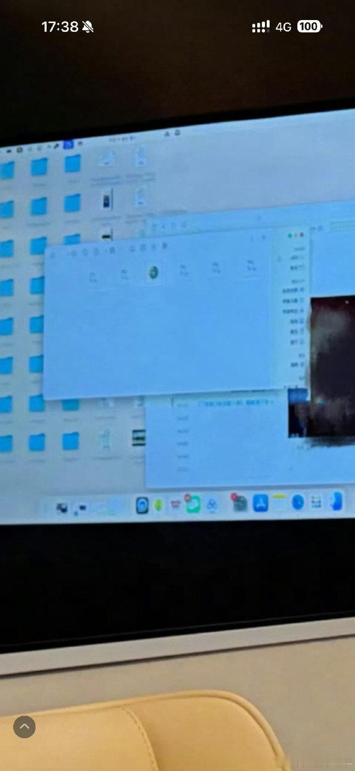 王俊凯营业图新歌线索 王俊凯这波暗示直接戳中期待值，五首新歌 + 满档项目，已经