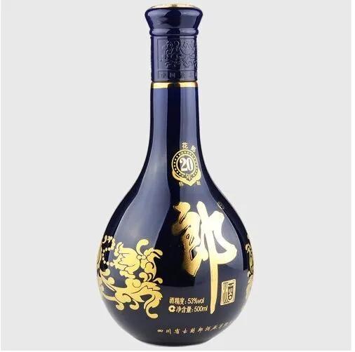中国人最爱的4款白酒：汾酒上榜，它成为黑马，你喜欢哪个？

1.青花郎
此酒酒质