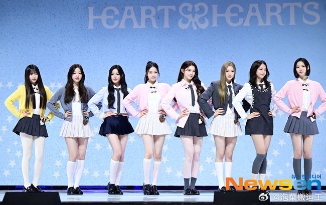 Hearts2Hearts[超话]   Hearts2Hearts 出道记者会新