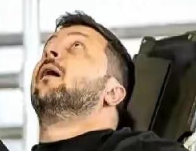 俄乌战争恰似一盘棋局。
对弈的双方分别为美西方与俄罗斯，而乌克兰只是提供了一个棋