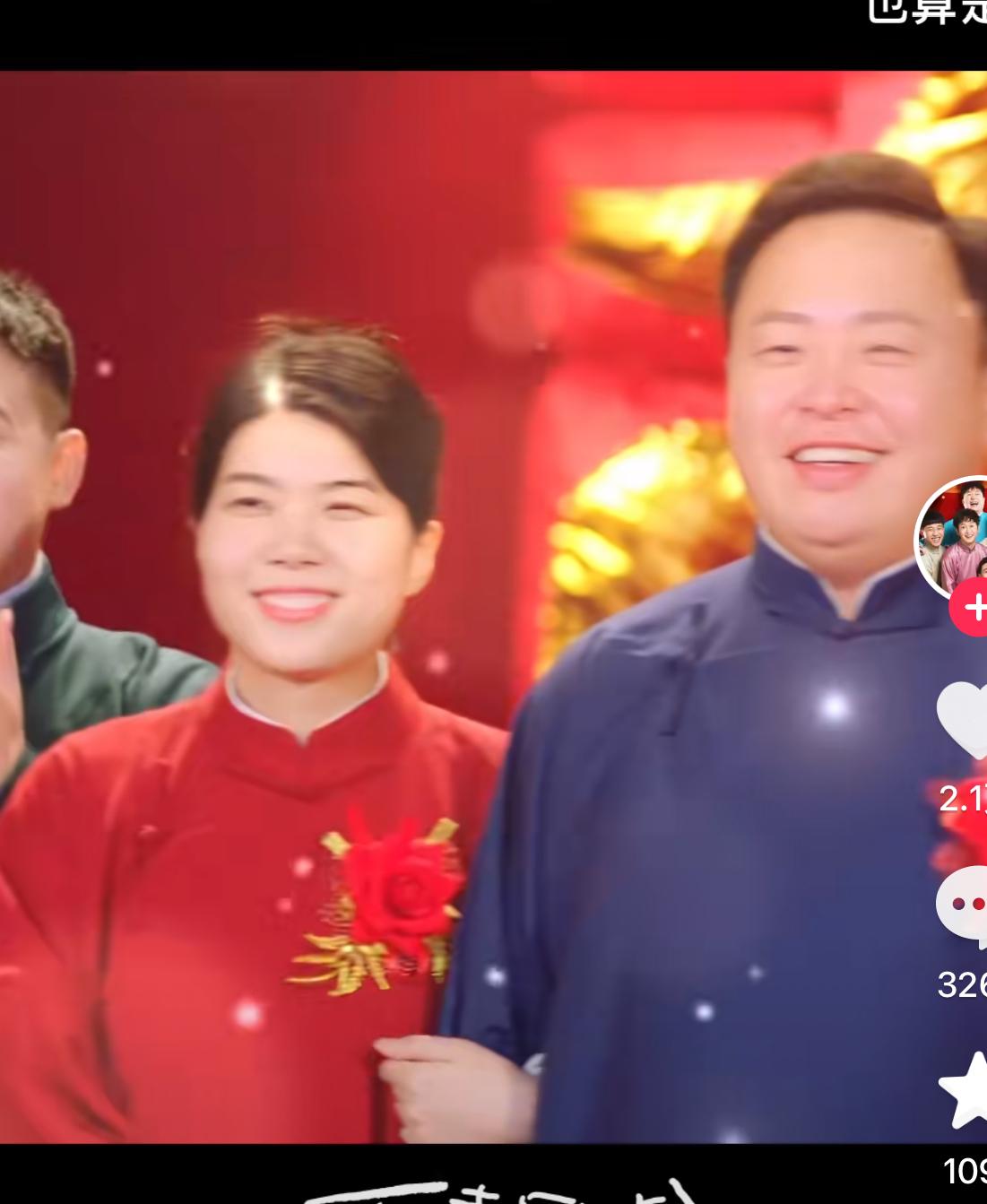 我老公很少讨厌女性，但对杨笠，老公一见到，就开骂。
             线