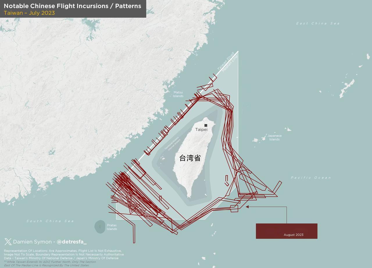 整个8月份，解放军军机巡航台岛周边航迹图总览！

从航迹图上来看，解放军军机8月