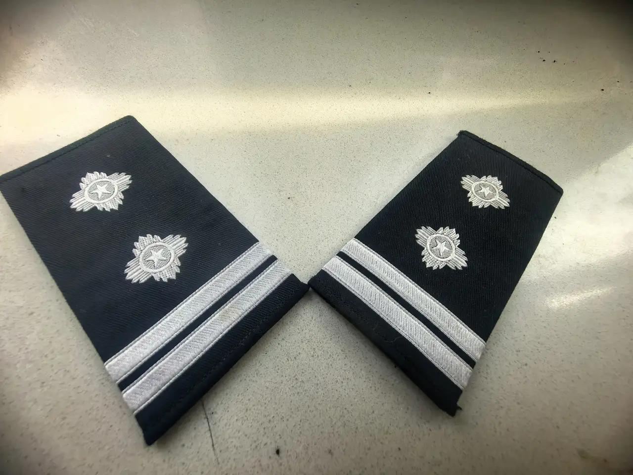 朋友孩子在派出所做辅警已经有两年多的时间了 尽管工资只有3000多一点 但三餐免