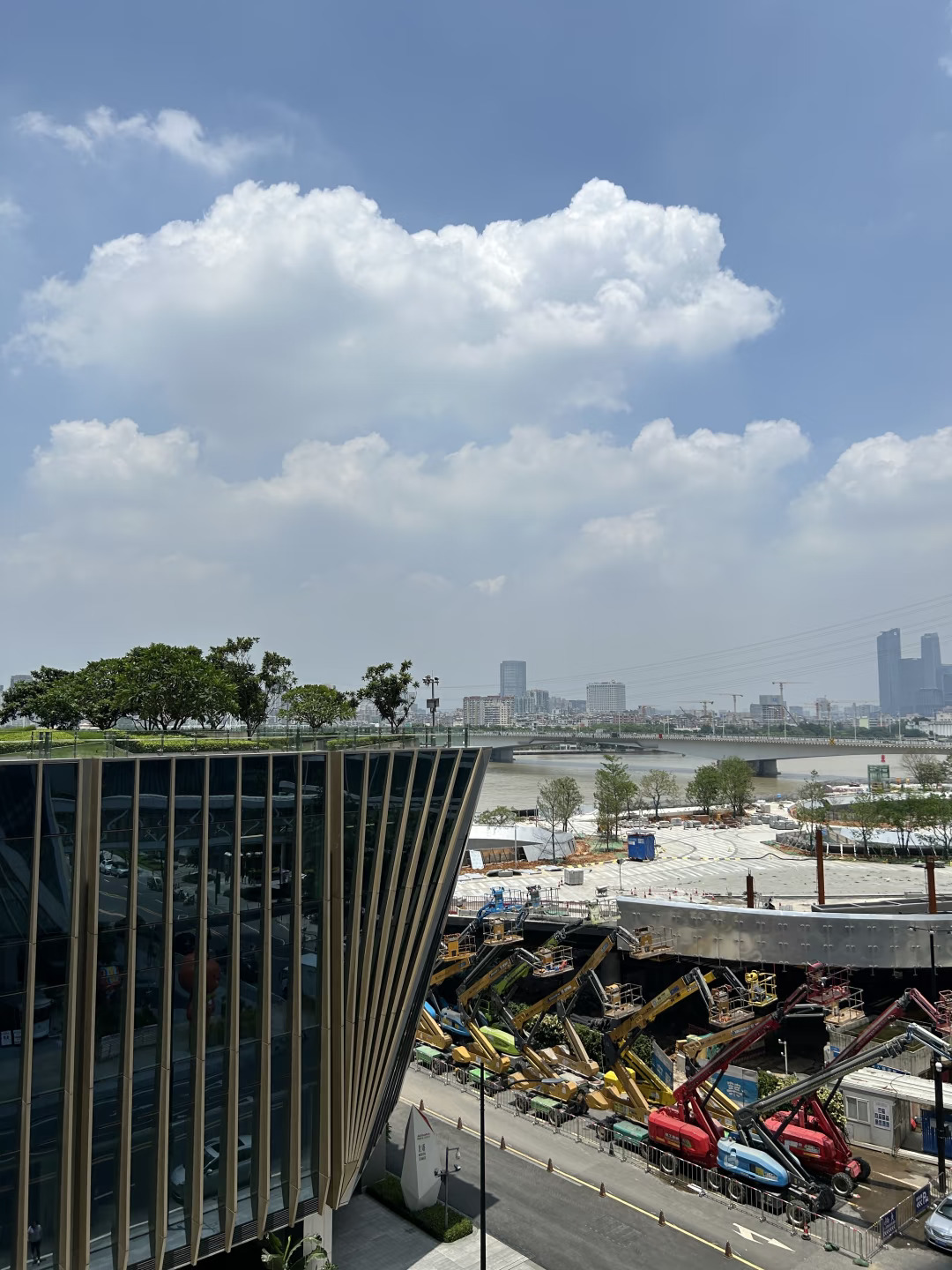 🌞白天登顶阿里中心？夜景竟藏惊喜！