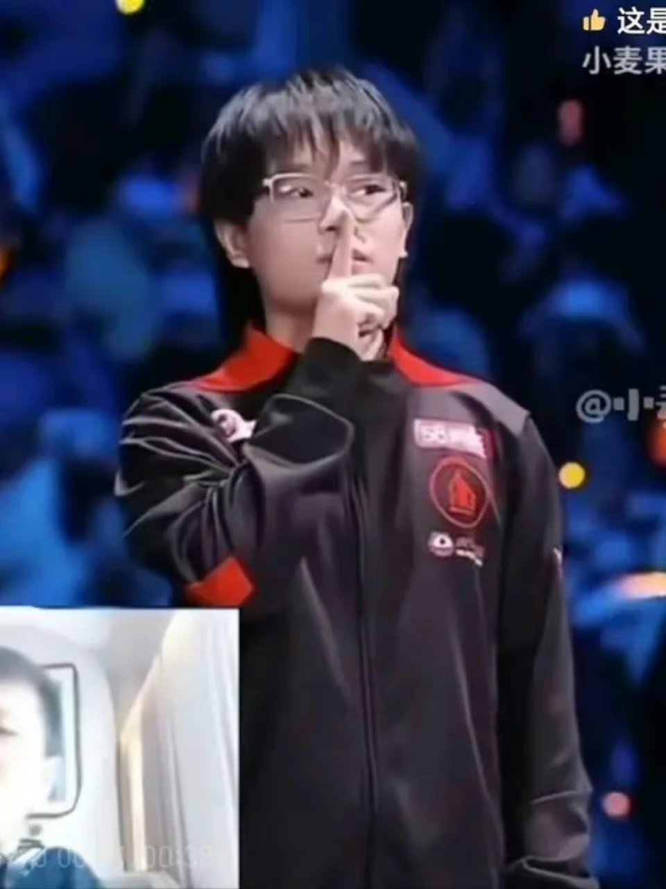 钟意哈哈哈哈哈我不该笑的哈哈哈哈哈对不起没忍住！[色][色]太像了，真的不是你吗