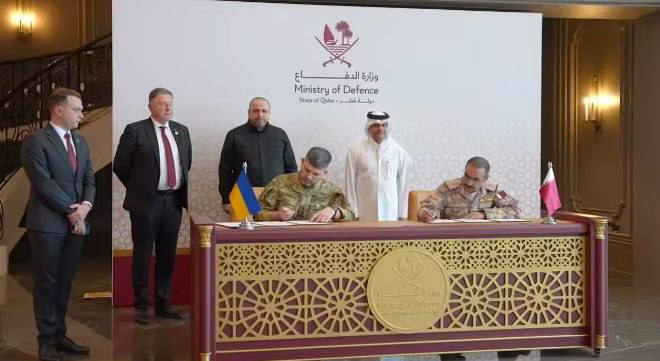 乌克兰国家安全与国防委员会秘书鲁斯特姆·乌梅罗夫就乌克兰内阁与卡塔尔政府签署的国