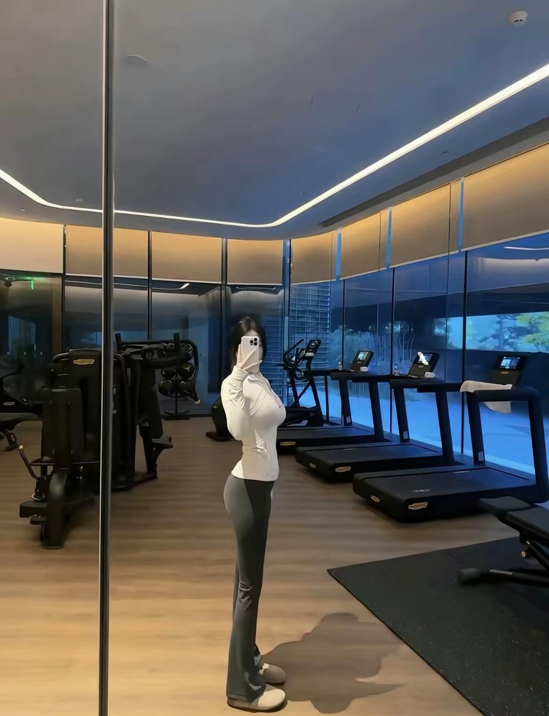 美女的美丽体现在何处呢？