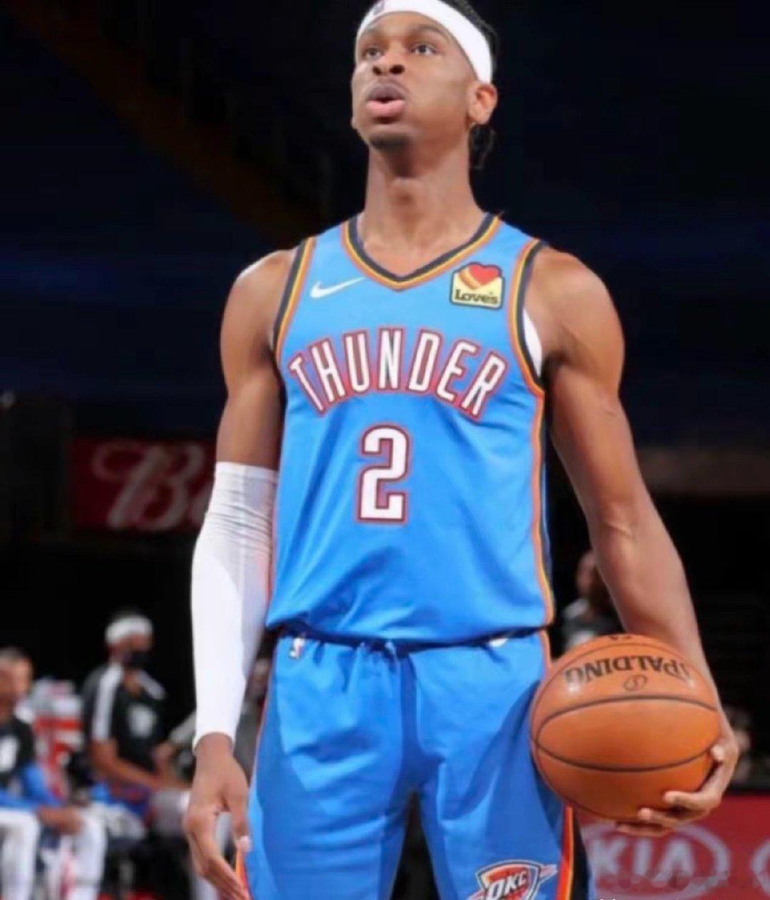 现役NBA仅有一冠的五大巨星！未来谁的历史地位可能会最高？1. 字母哥1冠+FM