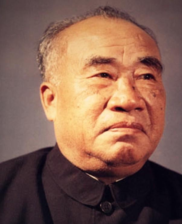 抗美援朝结束后，朱德来找毛主席，关起门讲：我们该清理门户了！
朱德这个人，从小在