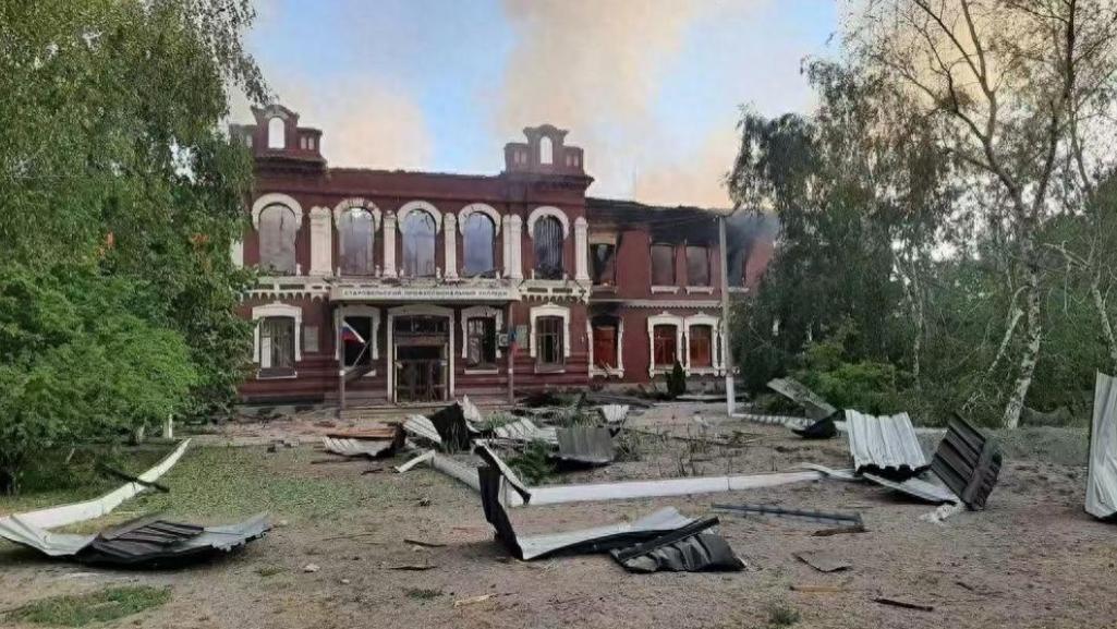 乌克兰还真把自己当成美国了！美国炸伊朗学校害死168人，最后不了了之无人追究；可